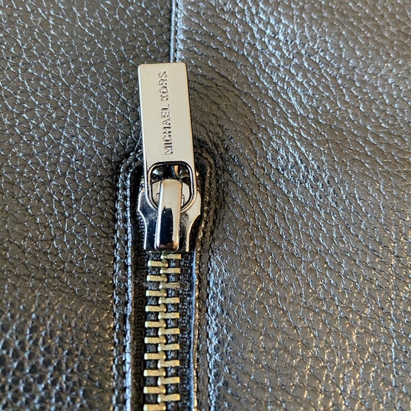 Michaels Kors Leather knee high heel boots - Picture 8 of 11